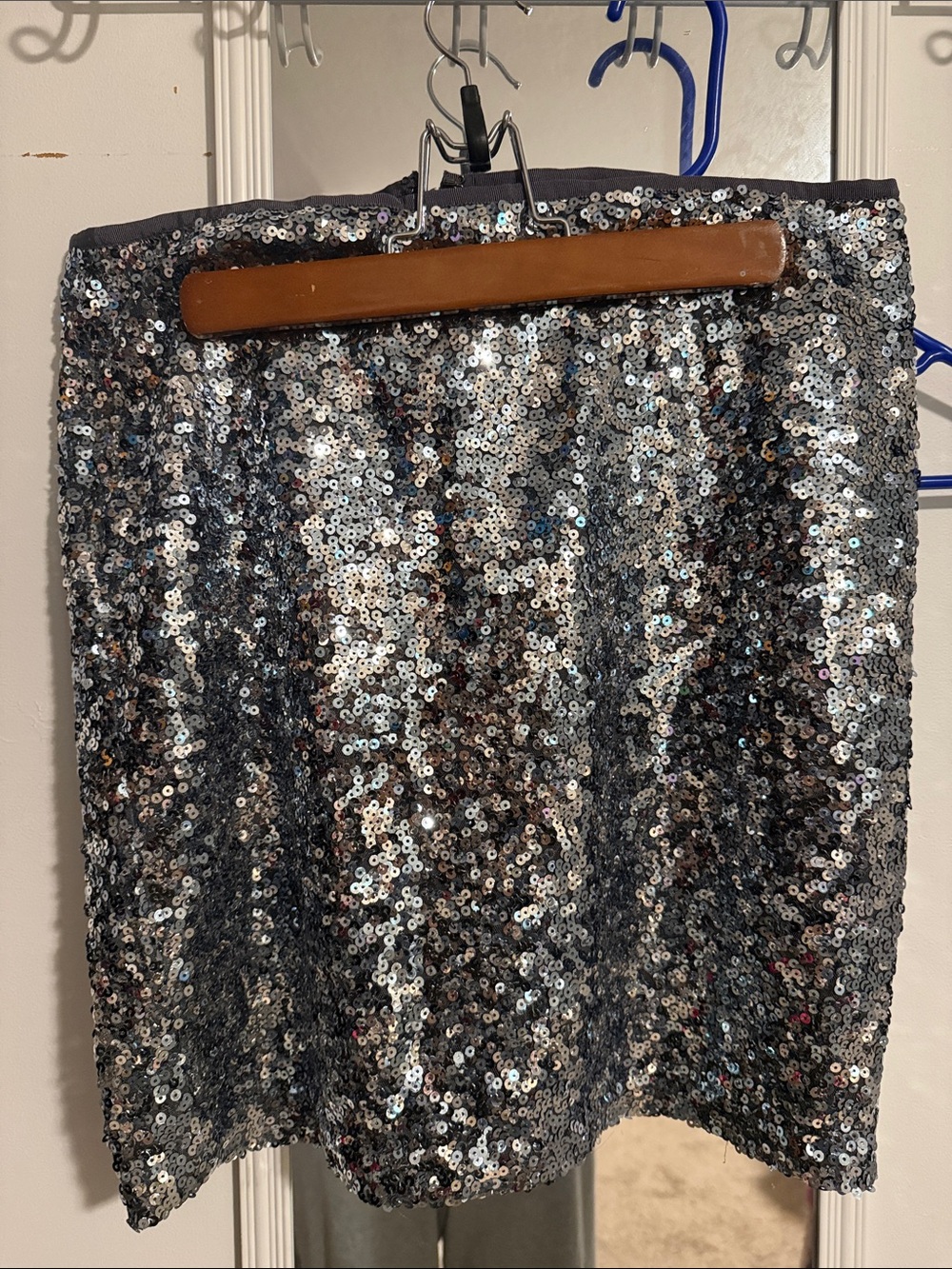 White House Black Market Silver Sequin Mini Skirt